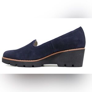 Elegant Navy Women's Wedge Shoes